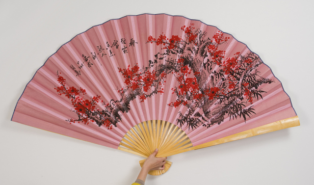 Big Chinese Paper  Fans  Home D cor Wall  Decor 