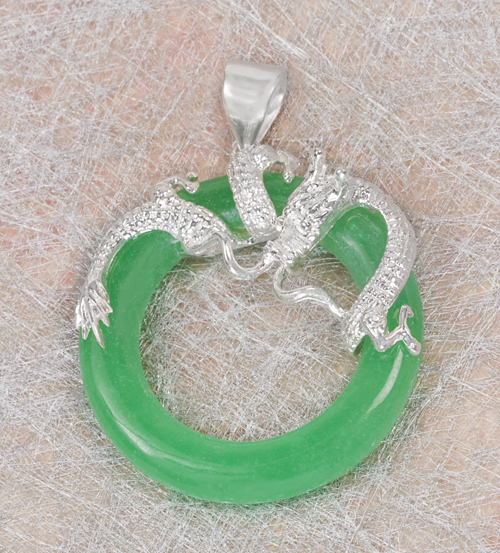 Dragon Jade Pendant in Ring Shape Chinese Accessories Jewelry