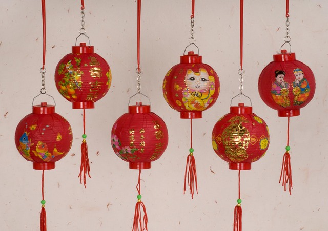 lunar new year lanterns